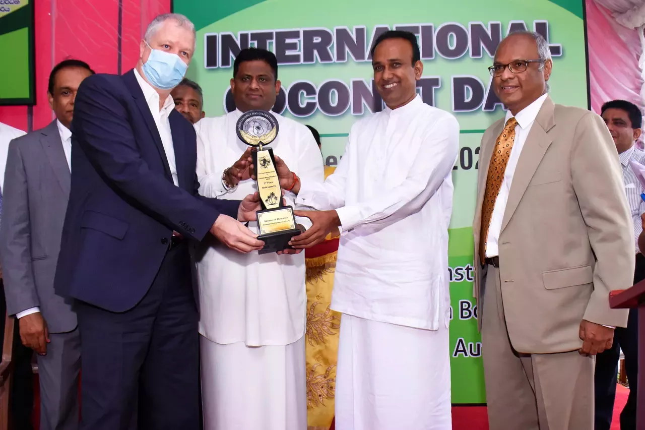 World_Coconut_Day_Award